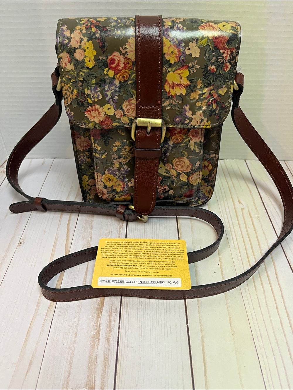 Patricia Nash English Country Garden floral crossbody. Brown Leather Strap. EUC.